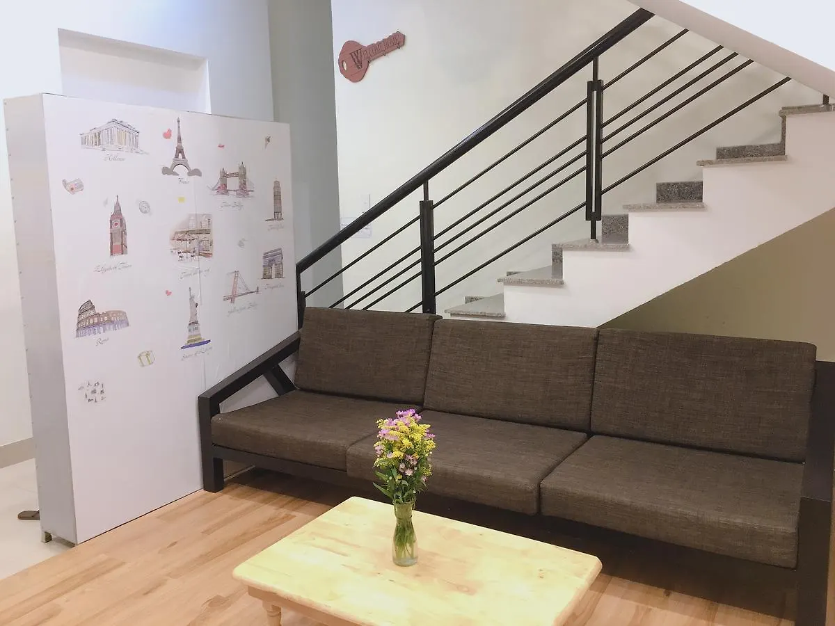 Travellers Nest Hostel Da Nang Vietnam