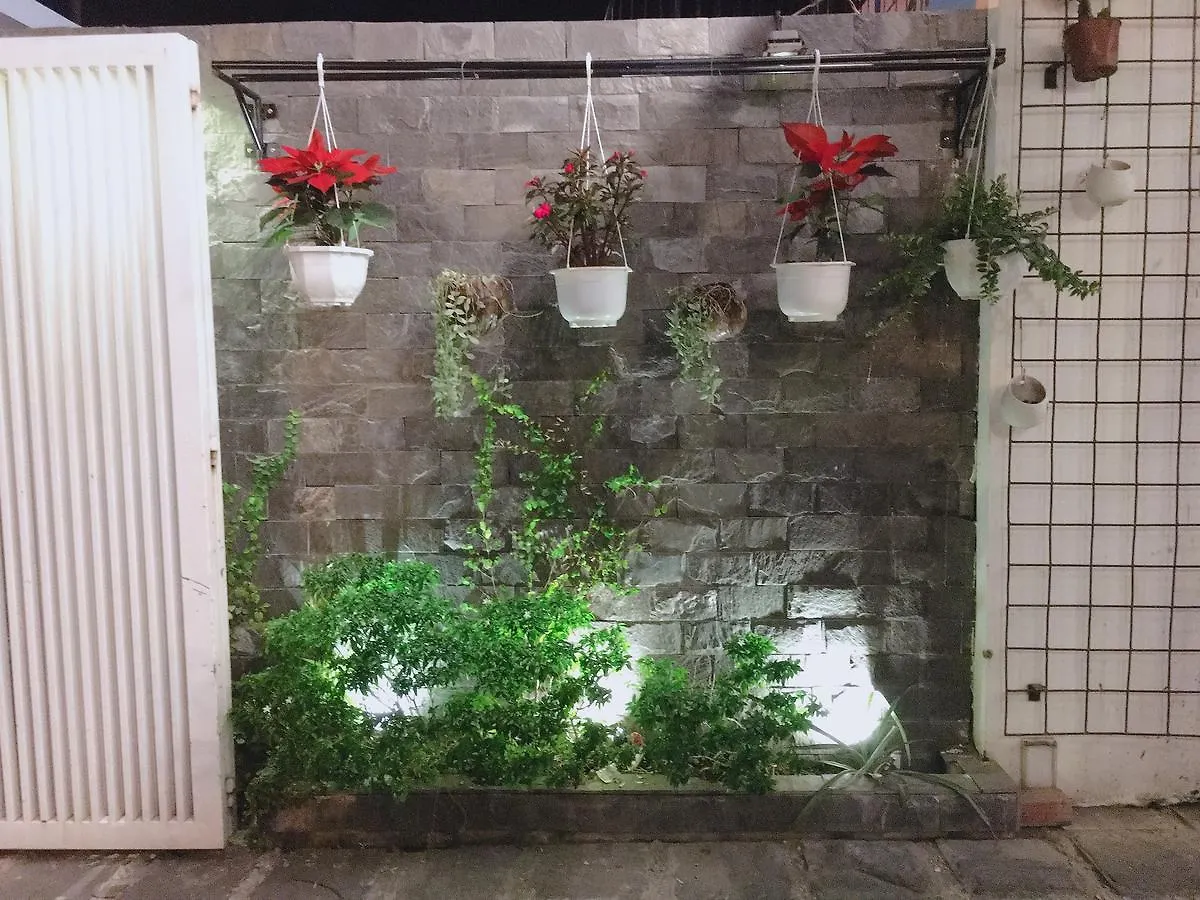 Travellers Nest Hostel Da Nang 0*,  Vietnam