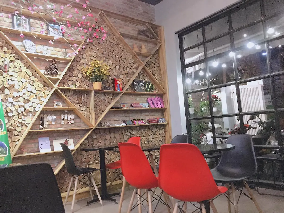 Travellers Nest Hostel Da Nang 0*,  Vietnam